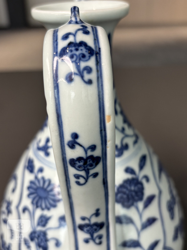 清乾隆 青花开光折枝花果纹执壶 - 图17